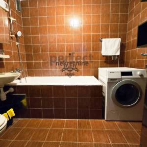 Zagreb, Jarun, Ulica Bartolići, prostrani 4-sobni stan, 89m2, II. kat