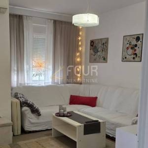 Zagreb, Špansko - Oranice, 3s+db, 95.53m2, lođa