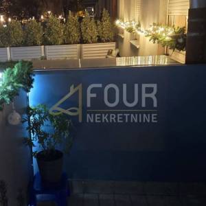 Zagreb, Špansko - Oranice, 3s+db, 95.53m2, lođa