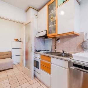 Zagreb-Trešnjevka, 2-sobni stan 59m2 sa spremištem, odlična lokacija