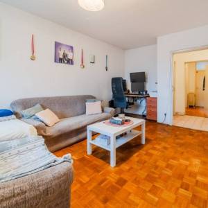 Zagreb-Trešnjevka, 2-sobni stan 59m2 sa spremištem, odlična lokacija