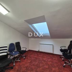 ZAGREB, TRNJE - Peterosoban s dva odvojena ulaza na vrhunskoj lokaciji