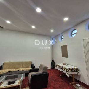 ZAGREB, TRNJE - Peterosoban s dva odvojena ulaza na vrhunskoj lokaciji