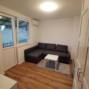 Zagreb-Vinogradska cesta, 1-sobni stan s balkonom, 20m2