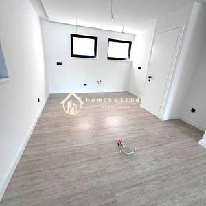 Zagreb,Remete,5-soban  dvoetažni stan 181m2 s velikm vrtom i bazenom