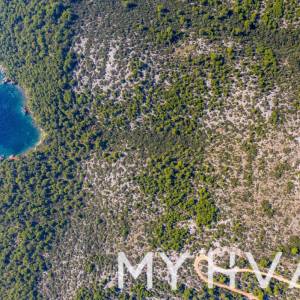 Zemljište sa privatnom uvalom