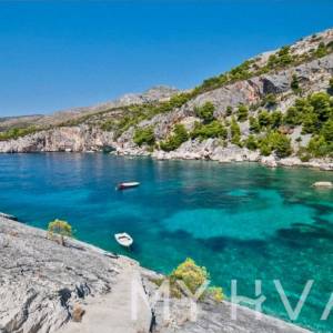 Zemljište sa projektom i pogledom na more﻿