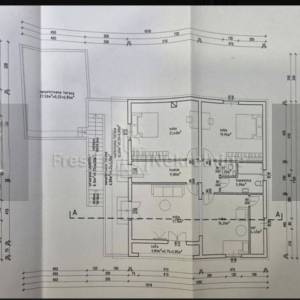 ZEMUNIK DONJI -ATRAKTIVNA KATNICA 185m2 u CENTRU 