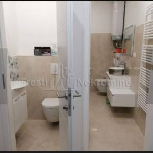 ZEMUNIK DONJI -ATRAKTIVNA KATNICA 185m2 u CENTRU 