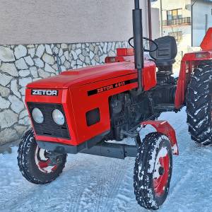 Zetor  4911