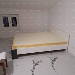 ŽMINJ – Prodaje se suvlasnički dio kuće (3 stambene jedinice)