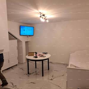 ŽMINJ – Prodaje se suvlasnički dio kuće (3 stambene jedinice)