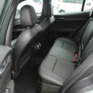Alfa Romeo Stelvio 2.2 Mjt Sprint AUTOMATIK *LED, NAVIGACIJA, KAMERA*