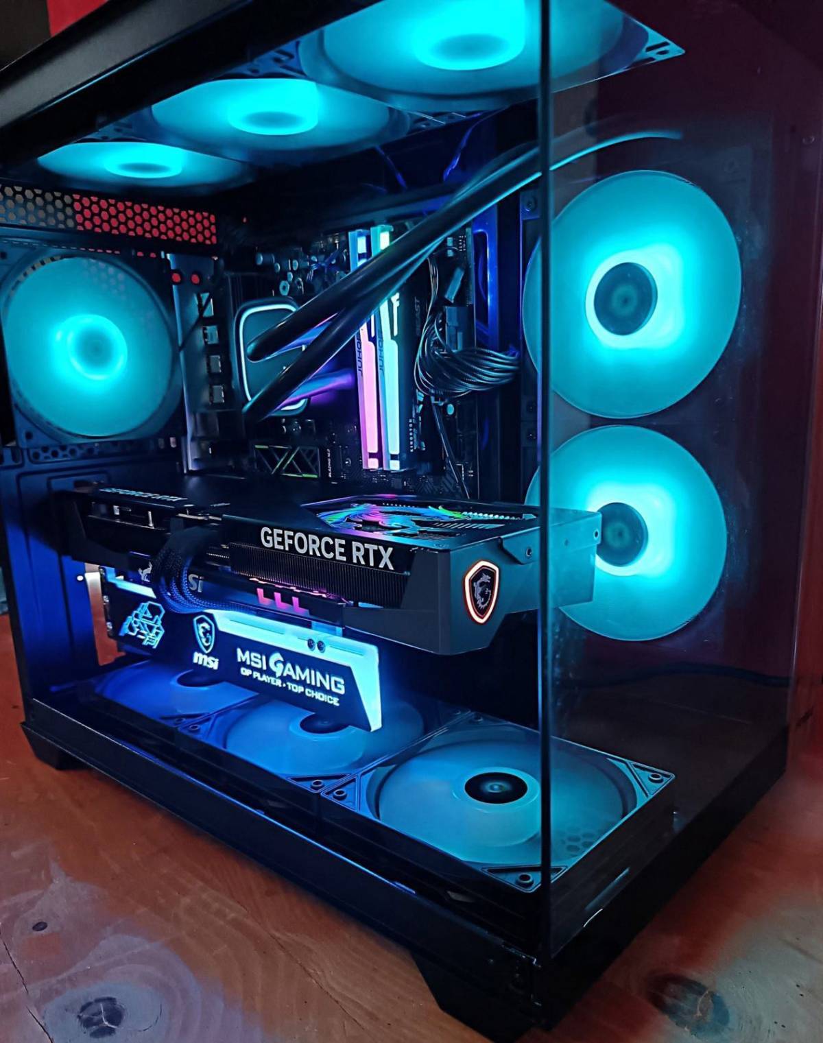 AMD Ryzen 7 9800X3D, RTX 5080 16GDDR7, 64gb ram, 2tb m.2, 1000W