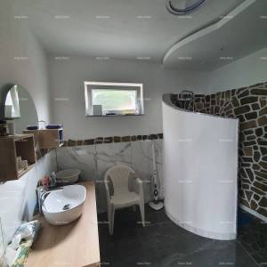 Apartmanska kuća s pogledom na more