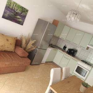 Apartmanska kuća s pogledom na more