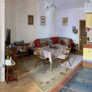 Apartmanska kuća u centru Vrsara – 200 m od mora