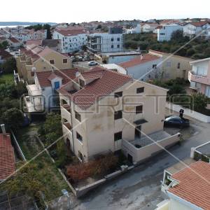 Apartmanski objekt na otoku Čiovu, uvala Mavarčica , 150 metara od mora 