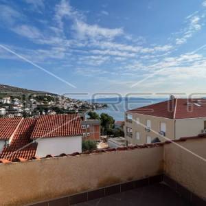 Apartmanski objekt na otoku Čiovu, uvala Mavarčica , 150 metara od mora 