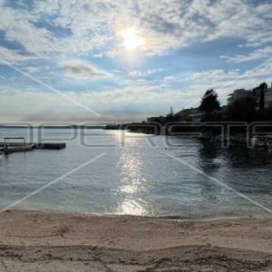 Apartmanski objekt na otoku Čiovu, uvala Mavarčica , 150 metara od mora 