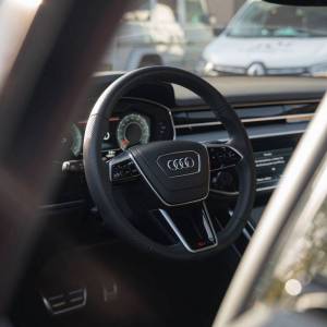 Audi A8 50 TDI quattro Aut. S line 286 KS, ZRAČ+PANO+KAM+GR SJED+KEY+VIRT+LANE