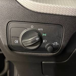 Audi Q2 30 TDI S-TRONIC BUISNESS - 3 godine jamstva