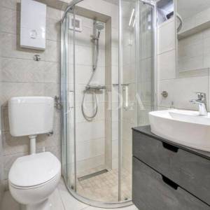 Autentična kamena kuća u Crikvenici – tiha mikrolokacija, idealno za turizam