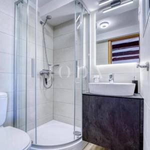 Autentična kamena kuća u Crikvenici – tiha mikrolokacija, idealno za turizam