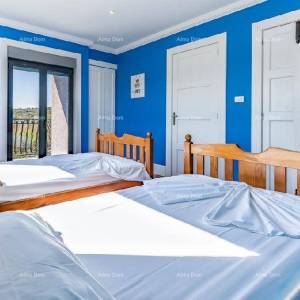 Banjole 7 km od centra grada Pule. 4 km do grada Medulina.