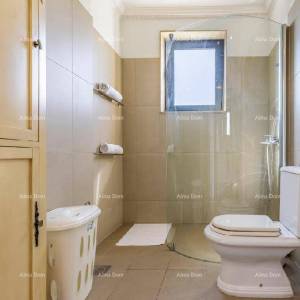 Banjole 7 km od centra grada Pule. 4 km do grada Medulina.