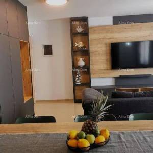 BANJOLE, STAN S POGLEDOM NA MORE U ZATVORENOM KOMPLEKSU