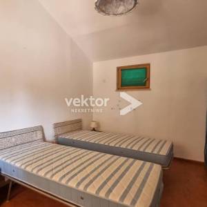 Barban, imanje sa tri kuće