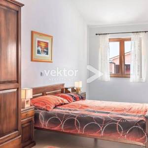 Barban okolica, kuća s bazenom