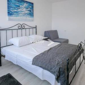 Belveder, moderno uređen stan s pogledom na grad i more