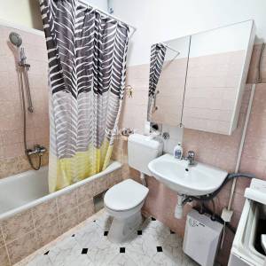 Belveder, uredan 2-soban s balkonom, najam