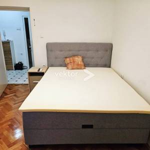 Belveder, uredan 2-soban s balkonom, najam