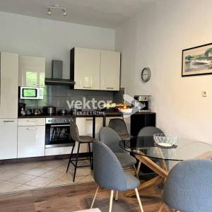 Belveder, uređen 2-soban s dnevnim boravkom, balkon