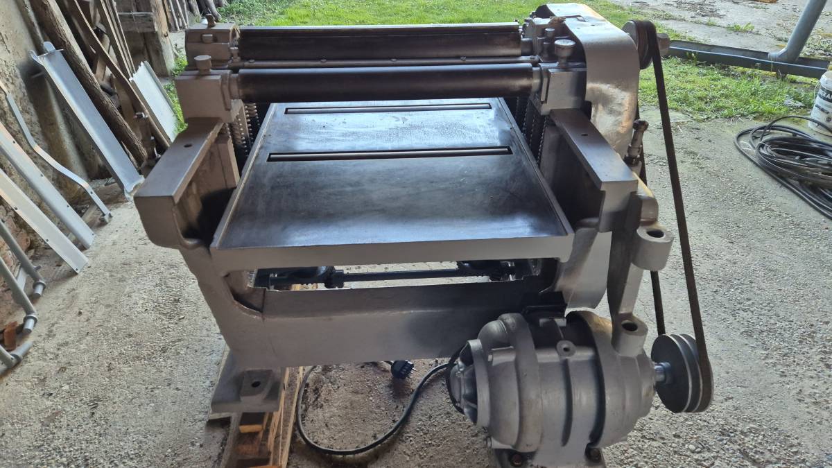 BLANJALICA ZA DRVO,DIHTARICA, DEBLJAČA