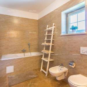 Blizina Barbana! Kuća s bazenom, saunom i jacuzijem!