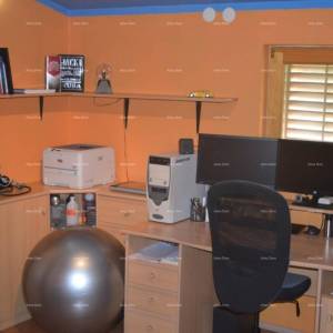 Blizina Marčane, kuća na velikom terenu od 26.000 m2.