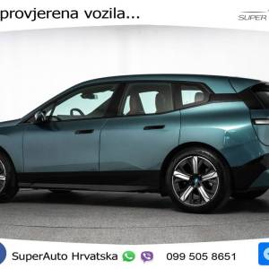 BMW iX 111.5 kWh xDrive50 Sportpaket 523 KS, ZRAČNI+LED+HEAD+GR SJED+KAM+VIRT