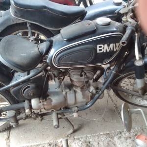 BMW motocikl R26