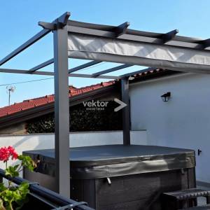 Brseč, dvojna kuća, terasa, konoba, okućnica