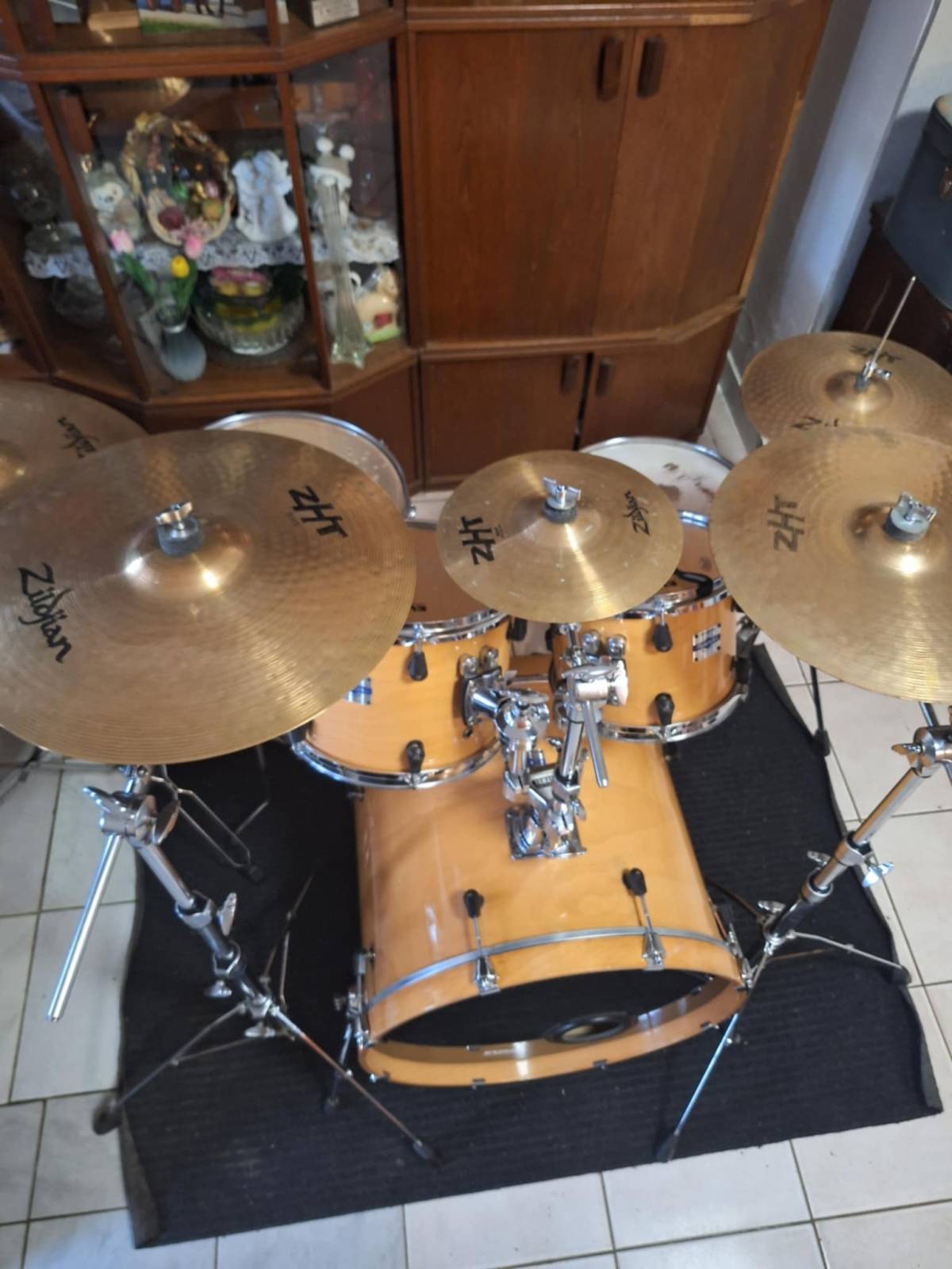 Bubnjevi Yamaha Stage Custon