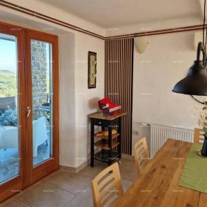 BUJE – Kuća  s bazenom i panoramskim pogledom