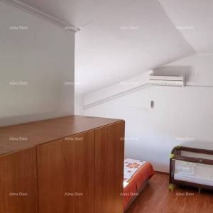 Buje. Prodaje se  stan u Kaštelu, površine 85 m²