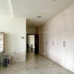 BUJE – SKLADIŠNO / UREDSKI PROSTOR NA PRODAJU | POSLOVNA ZONA