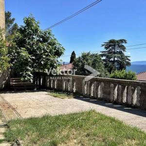 Bulevard, 1-soban s dnevnim boravkom, okućnica na korištenje