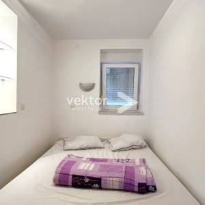 Bulevard, 1-soban s dnevnim boravkom, okućnica na korištenje