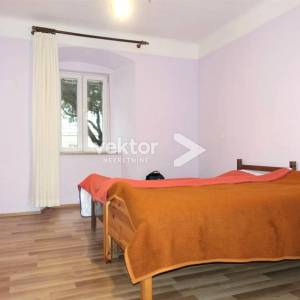 Centar, 110m2, 4-soban